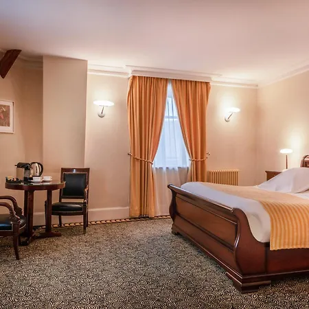 L'hotel 5* Beaune (Cote d'Or)