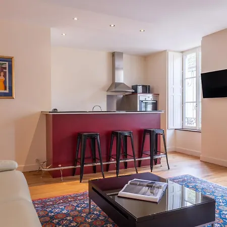 L'hotel 호텔 5*