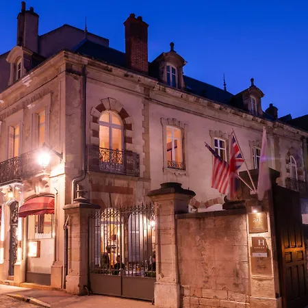 Hotel L'hotel 5*