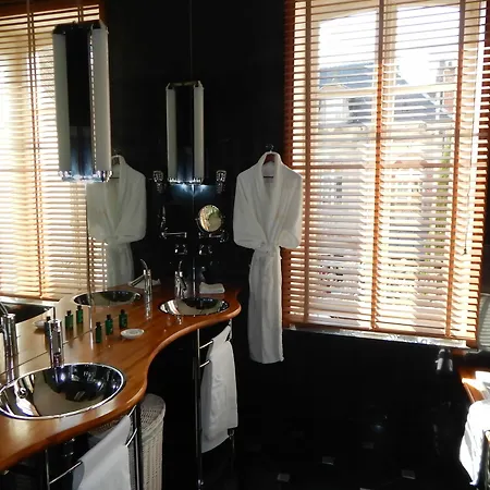 L'hôtel 5*