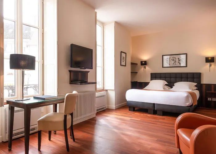 L'hotel Готель Бон