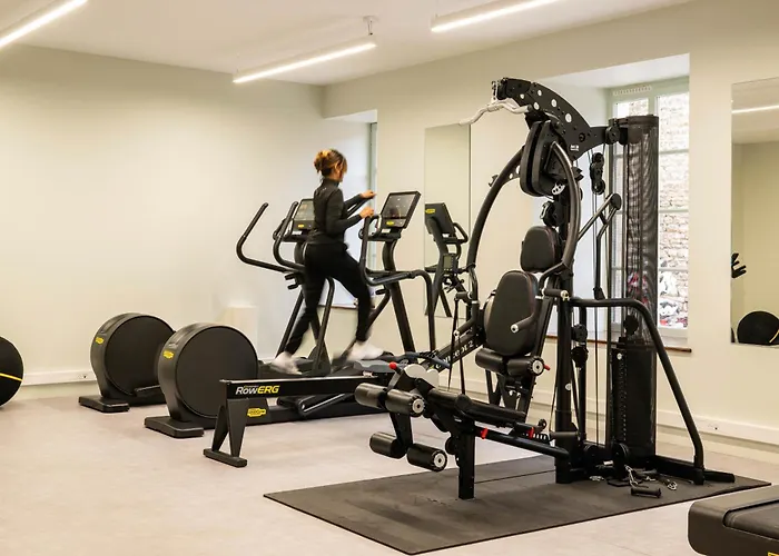 Готель L'hotel Бон