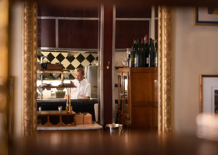 Готель L'hotel Бон