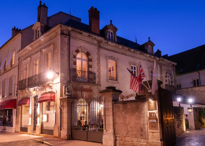 Готель L'hotel 5*